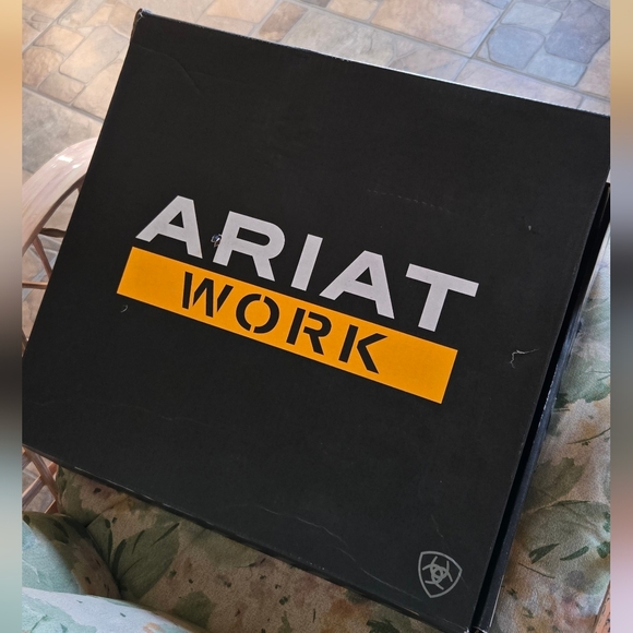 Ariat Men's Brown Work Boots - Picture 12 of 13